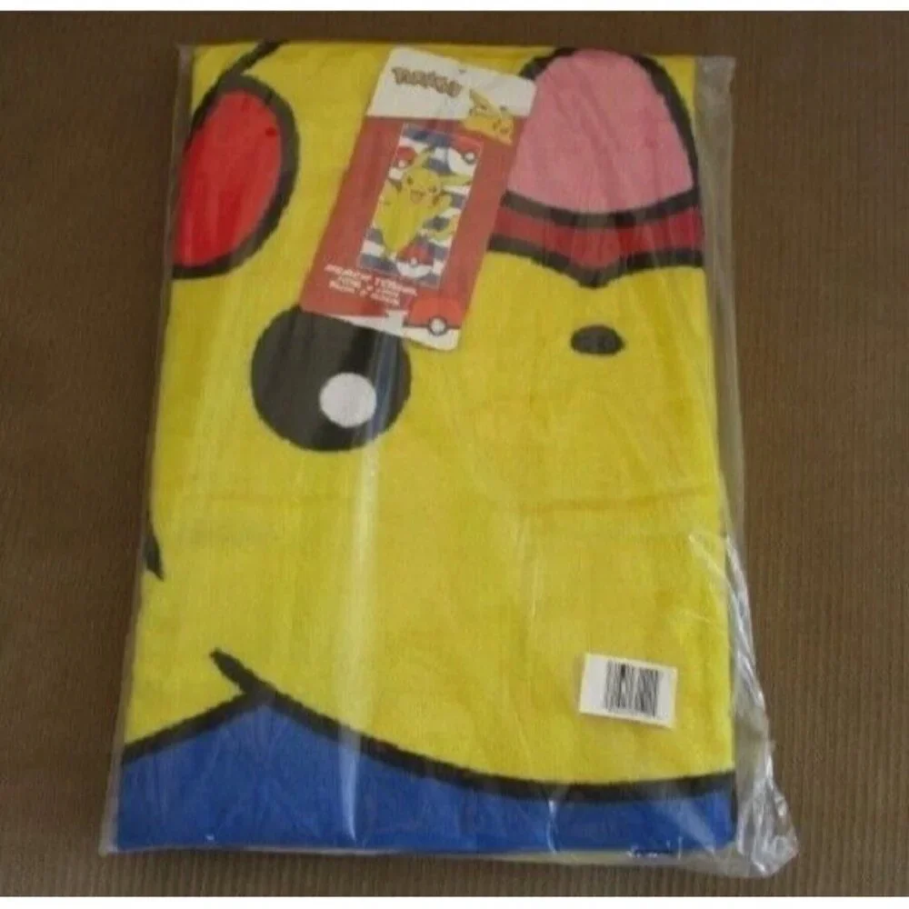 New Pikachu Pokemon Go Bath Beach Pool Gift Towel Pokeball Game Anime Mouse NIP